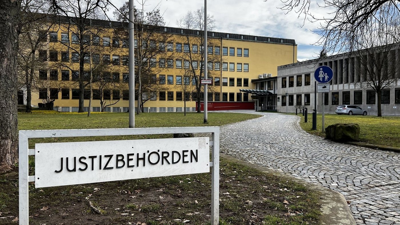 Schwerer Vorwurf in Coburg: Hausarzt soll Jugendliche missbraucht haben