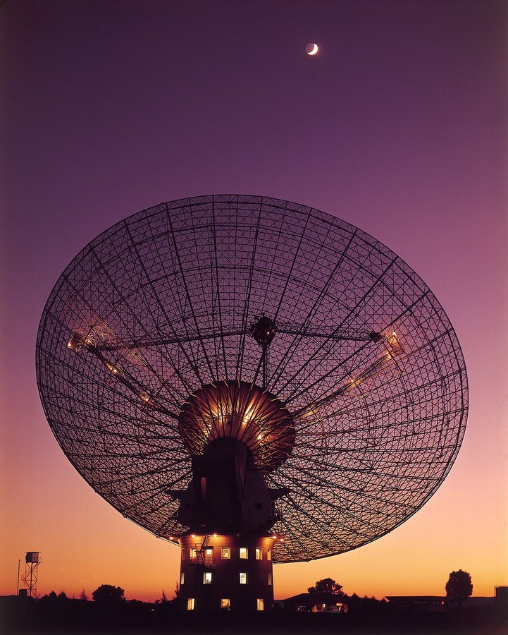 Dying radio galaxies fade faster than scientists expected
