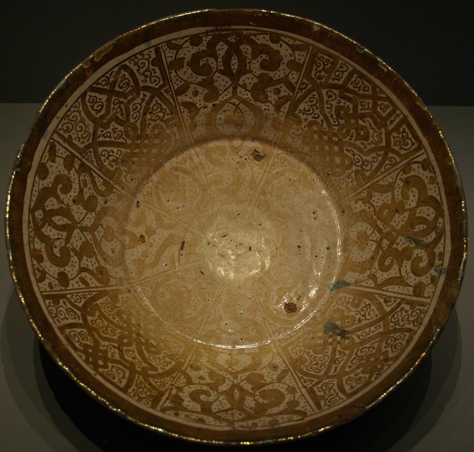Ceramiczny talerz z Malagi (XIV wiek)
