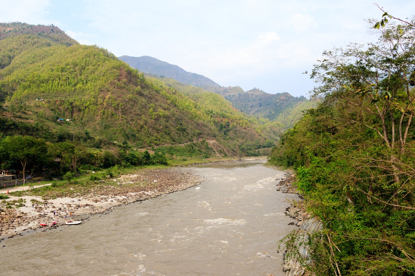 Nepal-Tibet floods strike pilgrimage routes to Mount Kailash
