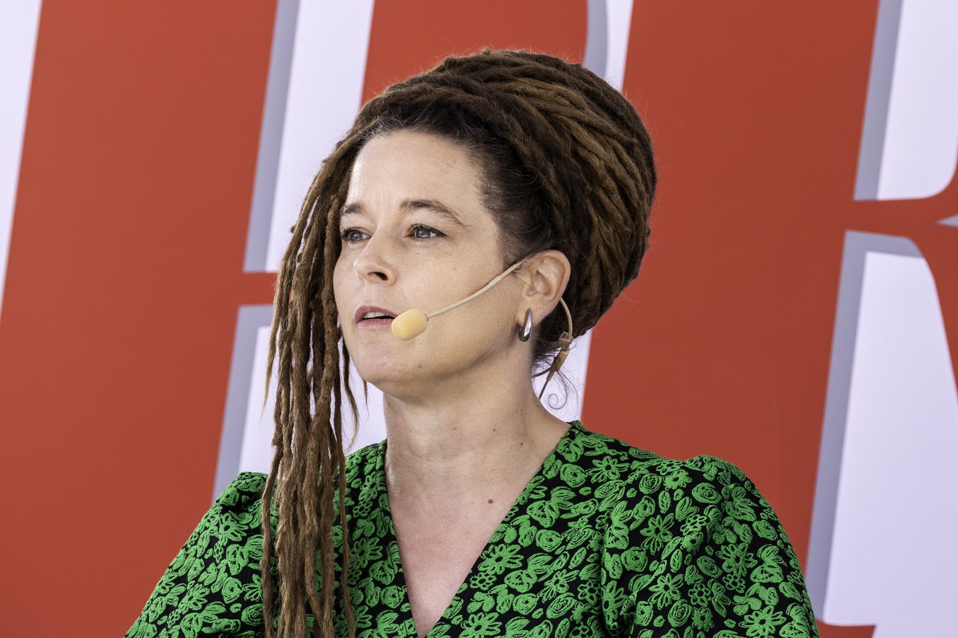 Amanda Lind går in i valspurten med medvind för MP