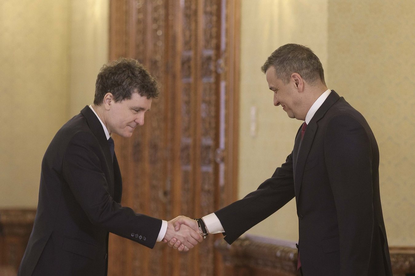 Grindeanu anunță că PSD e aproape de a forma o majoritate: „O voi prezenta transparent dacă voi fi nominalizat premier”