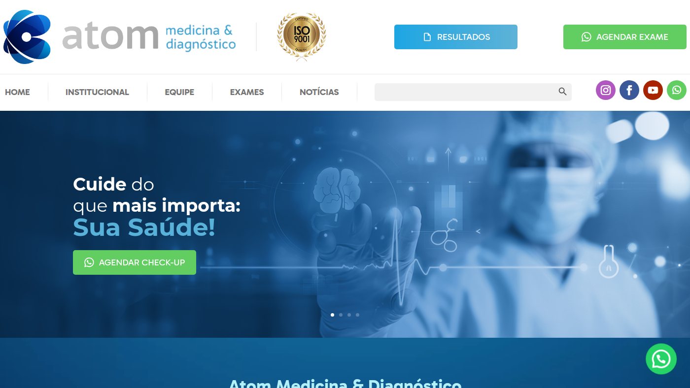 The home page of atomclinica.com.br
