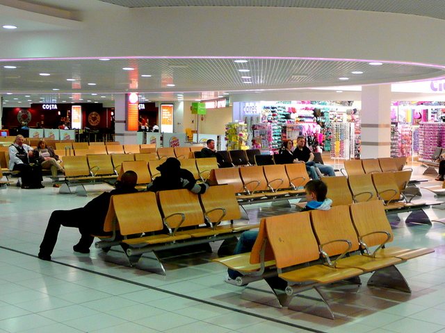 Flip: Flexible, Flippable&nbsp;Modular Public Seating