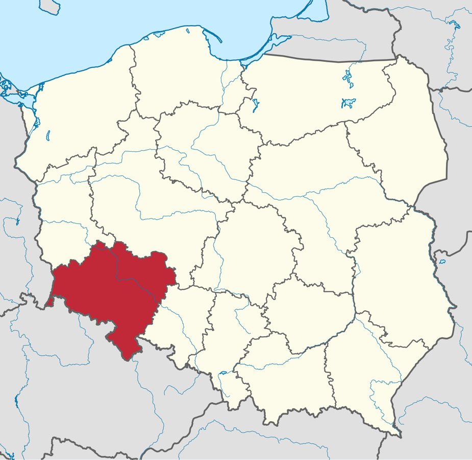 Młodzi Dolnoślązacy mogą zostać radnymi województwa. Trwa nabór do Młodzieżowego Sejmiku