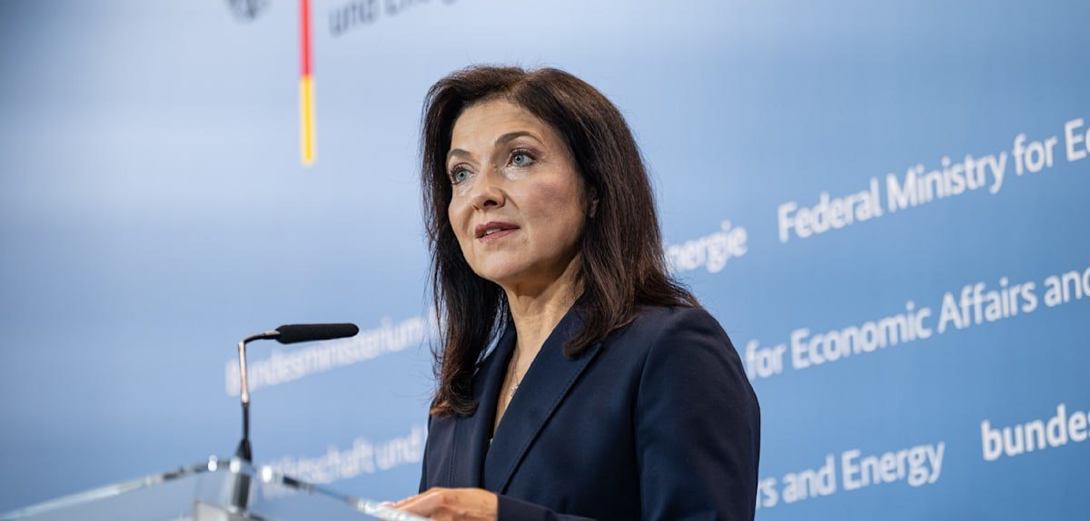 „Höchster Betrag unter allen“ – Reiche legt Sparbilanz vor und stellt ihr Ministerium an die Spitze