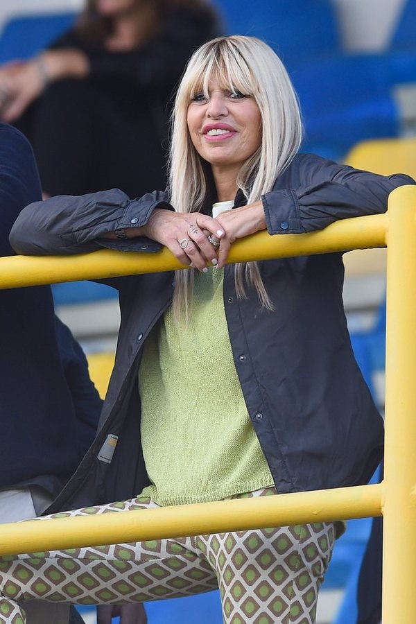 Come cambiano gli equilibri di Uomini e Donne con l'arrivo di Alessandra Mussolini (spoiler, tanto)