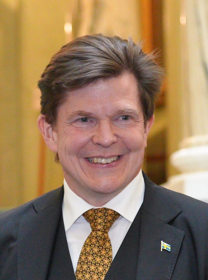 Vänsterpartiet kommer att rösta på Norlén som talman