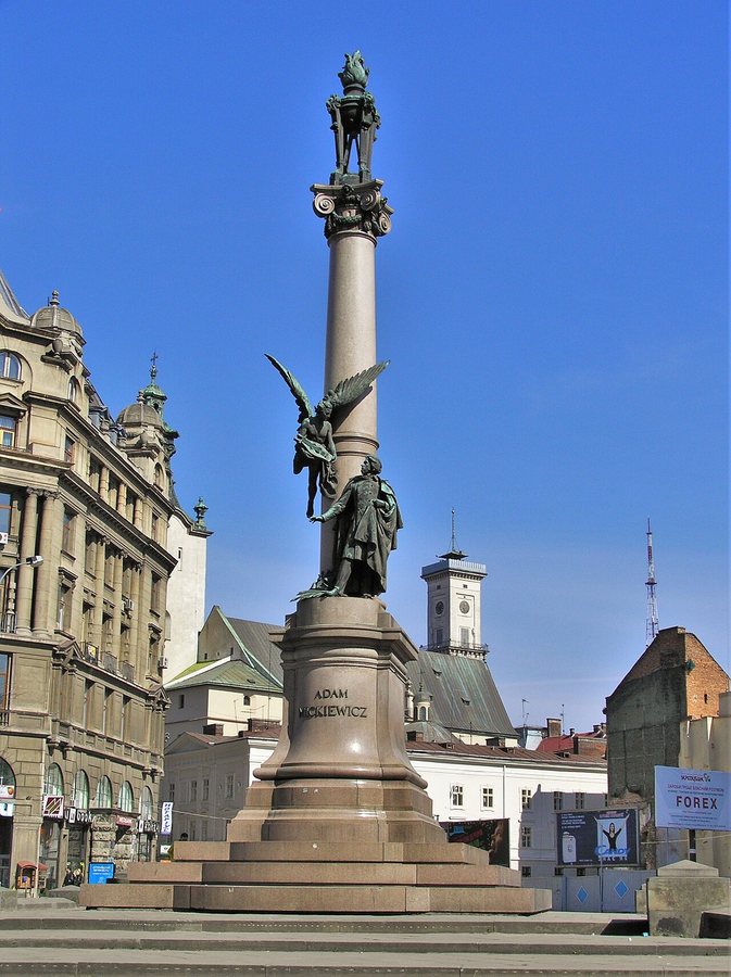 Monumento ad Adam Mickiewicz, Leopoli, Ucraina