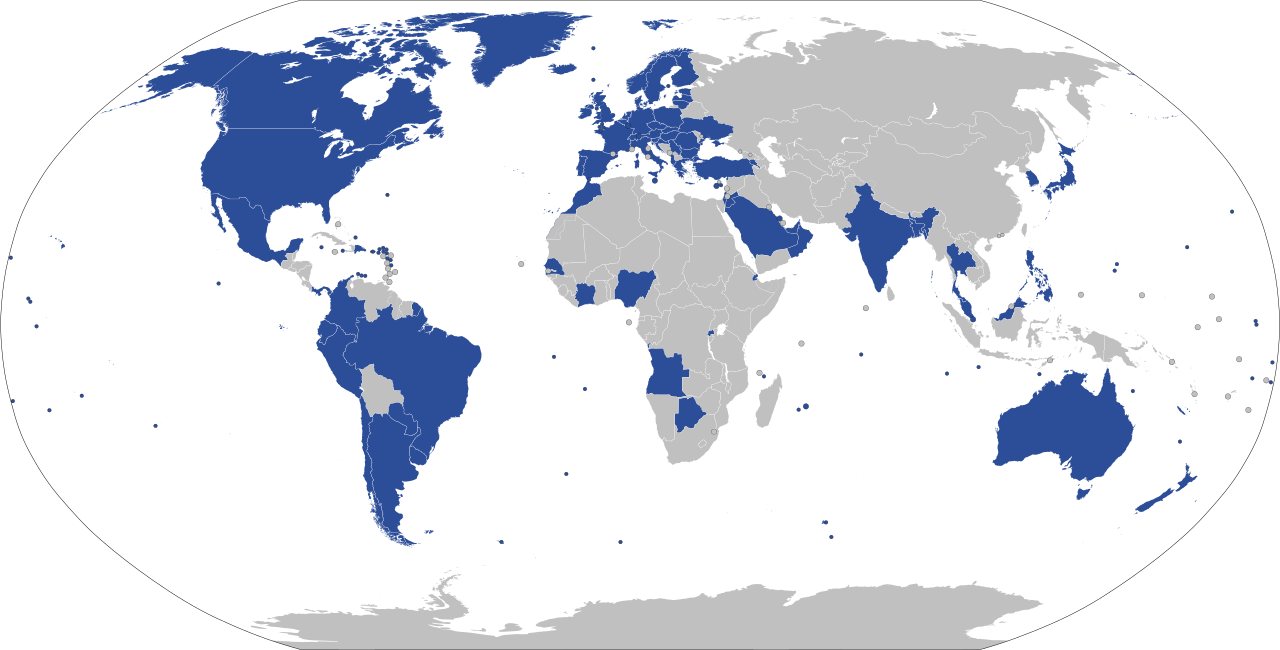 Artemis Accords: NASA Offers Lunar Base & Space Academy Access to Signee Nations