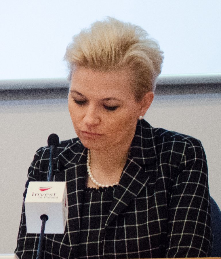 Kim jest Monika Piątkowska, która przeszła do II tury w Krakowie? Oto najważniejsze obietnice