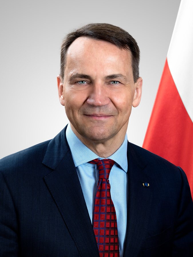 Kułeba ostrzega Europę. "Rakiety skończą się po tygodniu"