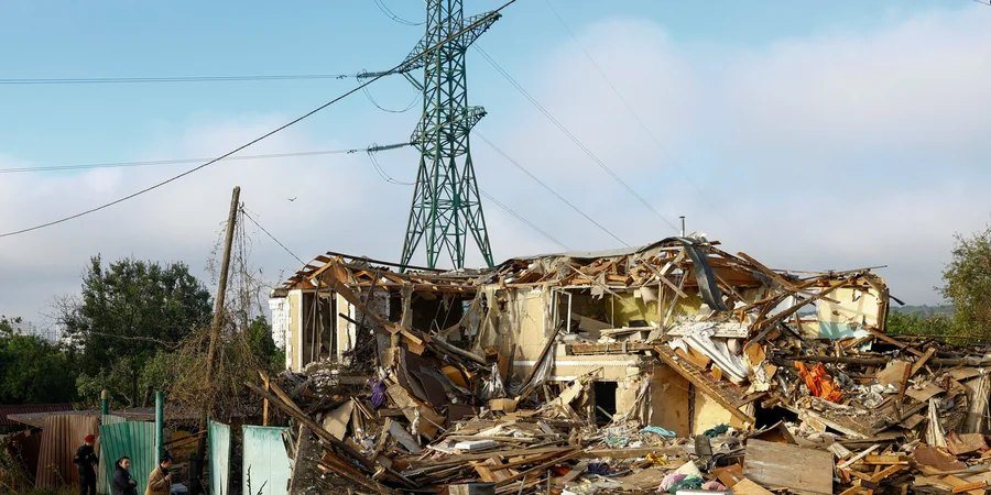 У Києві після вибухів частина районів залишилася без світла та води, введені екстрені відключення