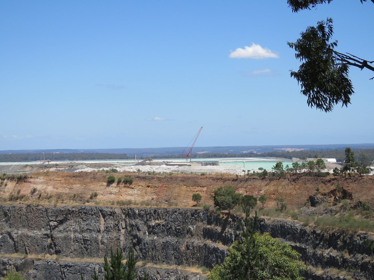 Earnings call transcript: Liontown Resources Q1 2026 revenue rises as shares fall