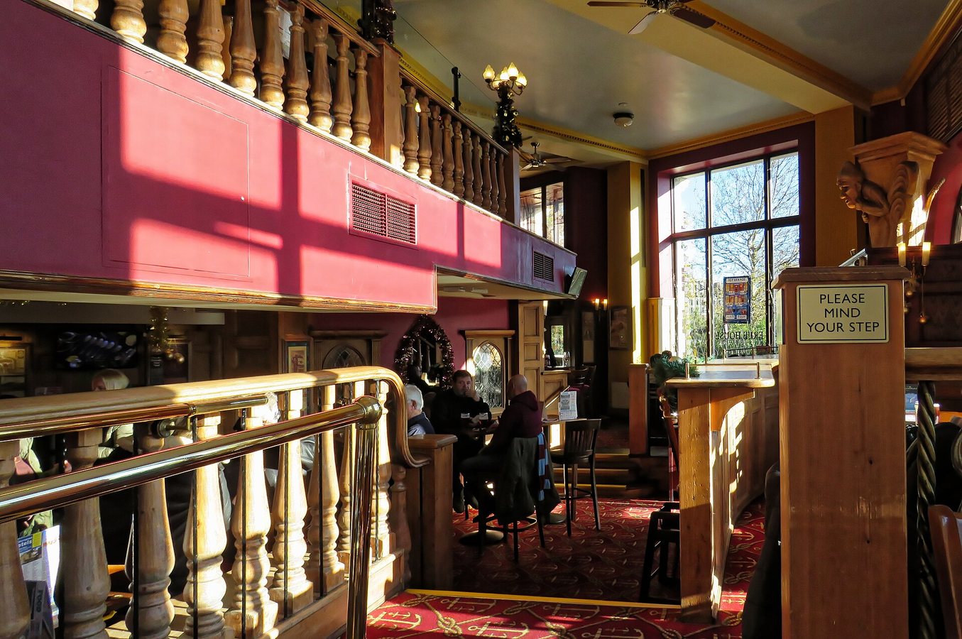 JD Wetherspoon profit falls 28% as higher costs outweigh sales growth