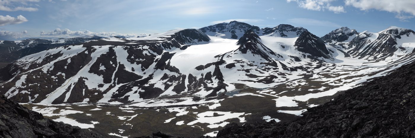 Kebnekaises glaciärer smälter i rekordtakt – rasrisken ökar
