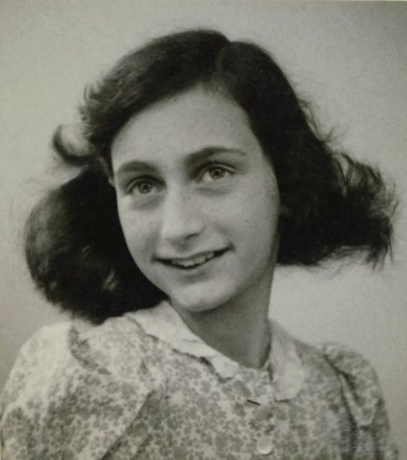 TEEN VOICES FROM THE HOLOCAUST