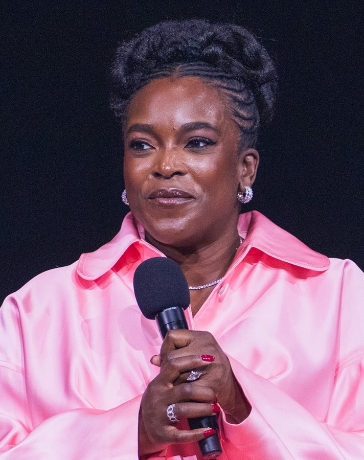 Wunmi Mosaku en una escena de Sinners, recortada