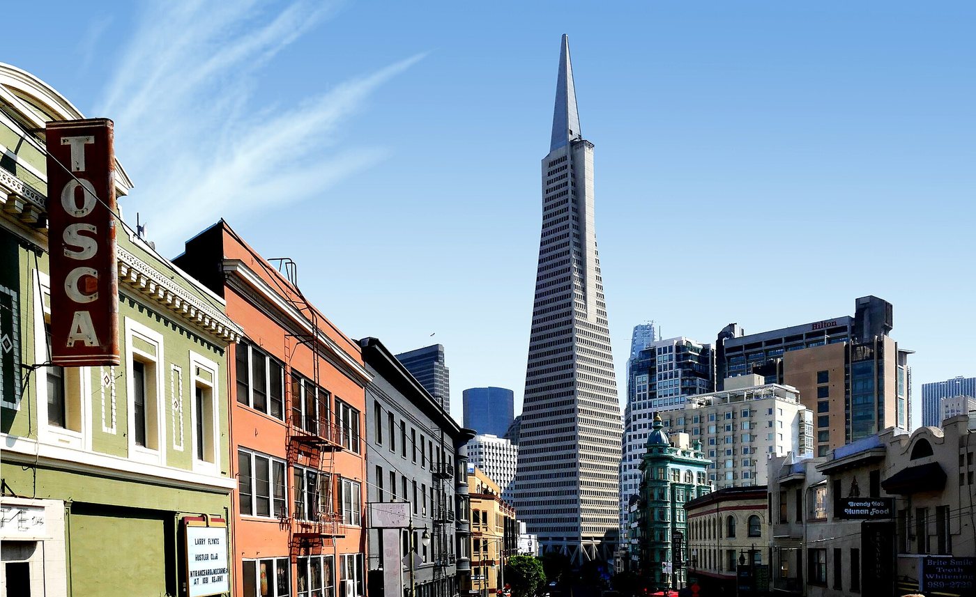 Salesforce director David Kirk buys $999k of CRM stock