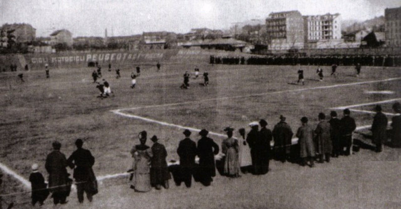 An image of the first Italian championship, held in a single day in Turin on 8 May 1898