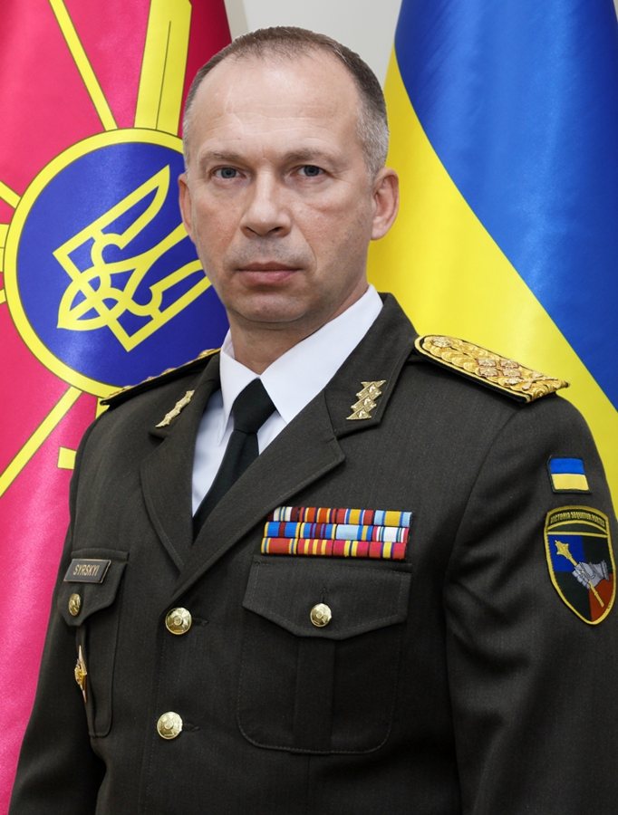 Стерненко сообщил, что Александр Сырский больше не является главнокомандующим ВСУ