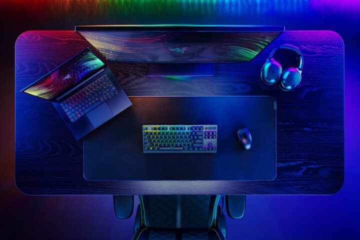Razer DeathStalker V2 Pro Keyboard, TKL, Red switch, US - Thumbnail 10