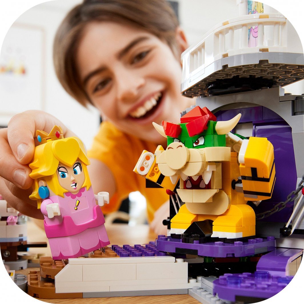 LEGO Super Mario 71408 Peach Castle Set, 1216 pieces - Thumbnail 5