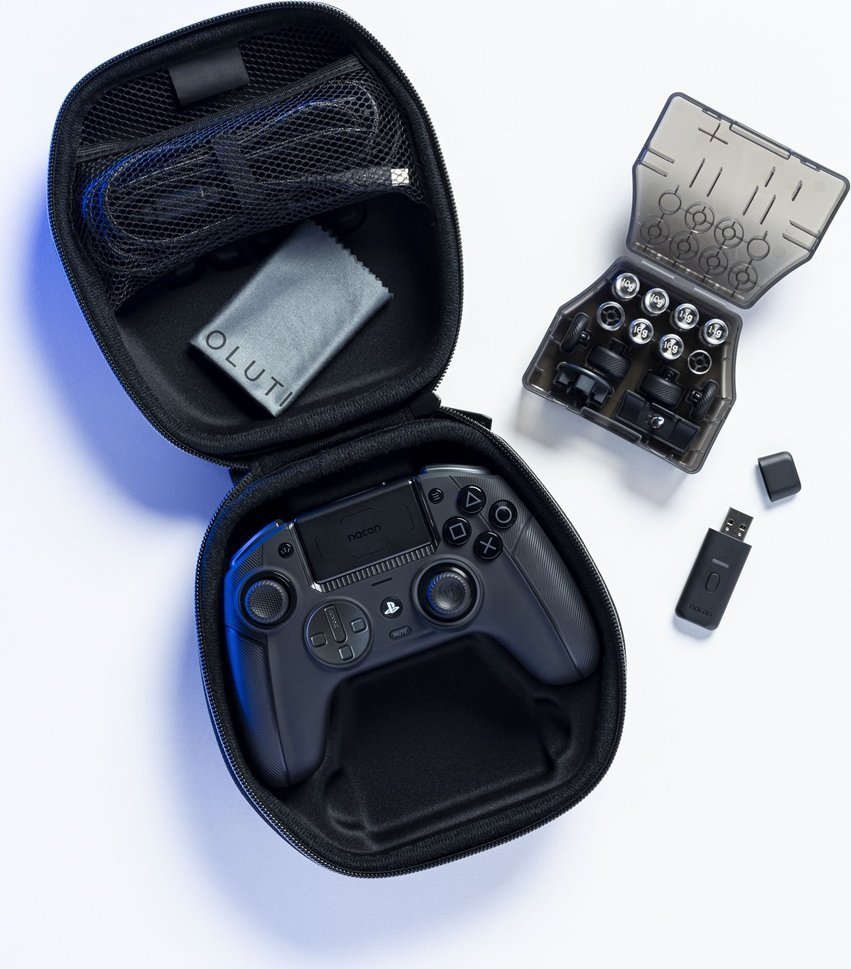 Nacon Revolution 5 Pro Controller, Wireless, Black - Thumbnail 3