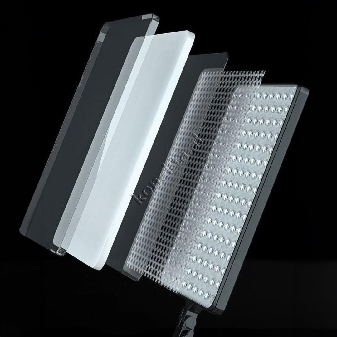 tjetertjeter Trekembesh Tripod Me Drite LED 18.5" Me Super Ndriçim Qe Reflekton Ngjyrat Origjinale - Thumbnail 3