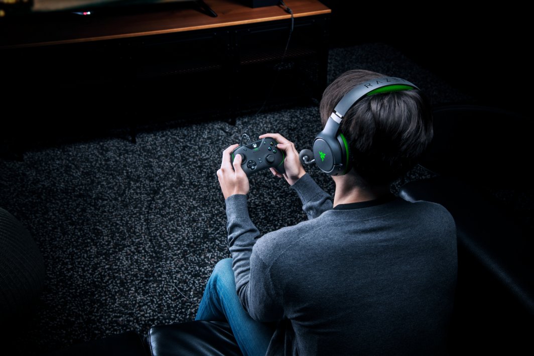 Razer Wolverine V2 Controller, Wired, White - Thumbnail 9