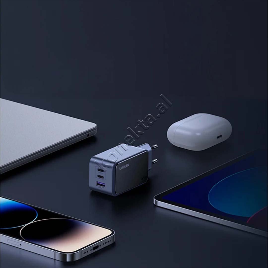 UGreen Nexode 65W Charger, Gray, USB-A & 2xUSB-C Ports - Thumbnail 3