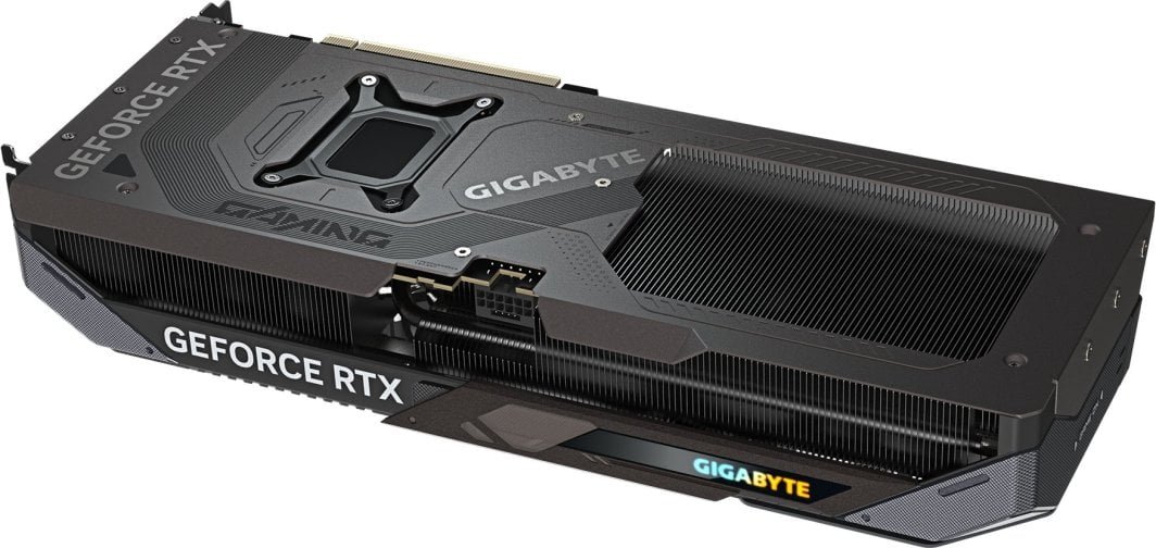 Gigabyte GeForce RTX 5070 Gaming OC 12GB GDDR7 Graphics Card - Thumbnail 3