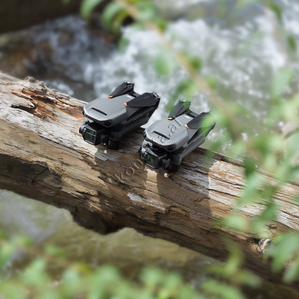 DJI Mavic 3 Classic Drone RC / Fly More Combo - Thumbnail 28