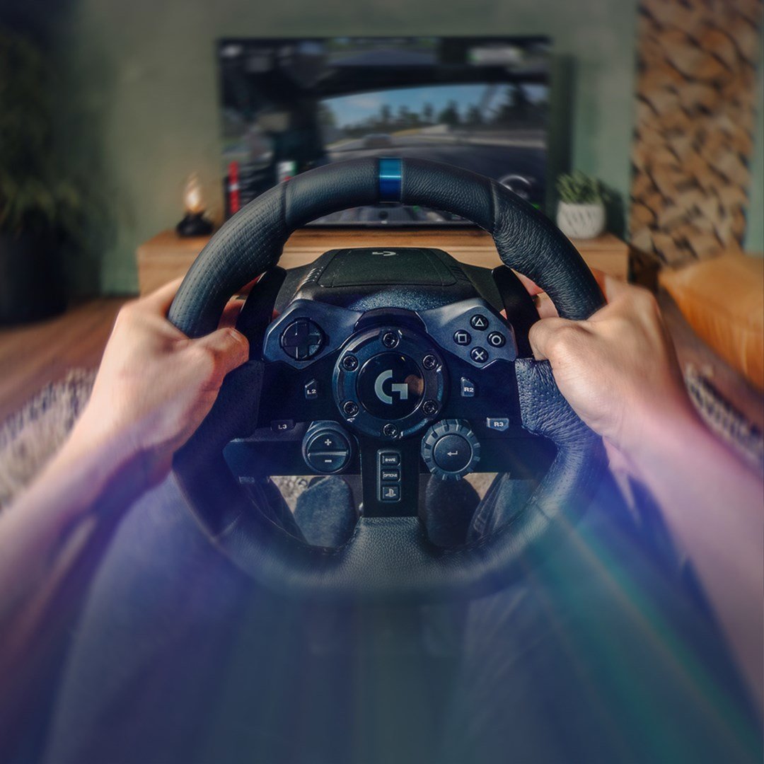 Logitech G G923 Racing Wheel and Pedals for PS5, PS4 & PC - Thumbnail 5