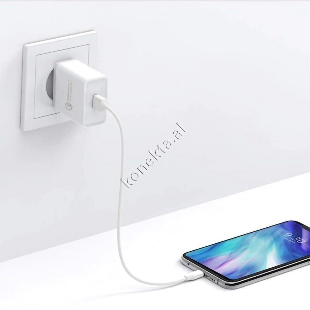 UGreen Fast Charger, 18W, Black - Thumbnail 4
