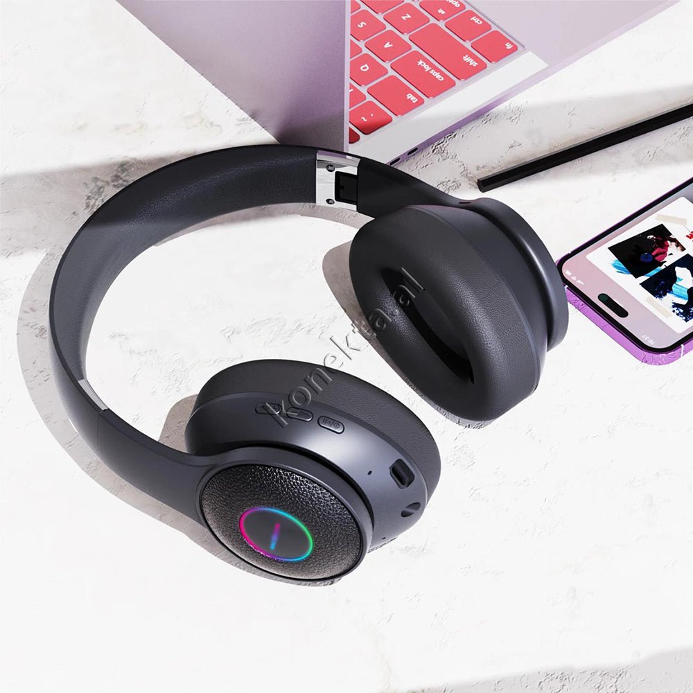 MOXOM Headphones with Bluetooth V5.3 - Thumbnail 2
