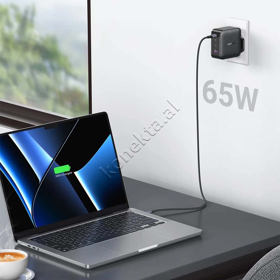 UGreen 65W Charger with 4 Ports - Thumbnail 6