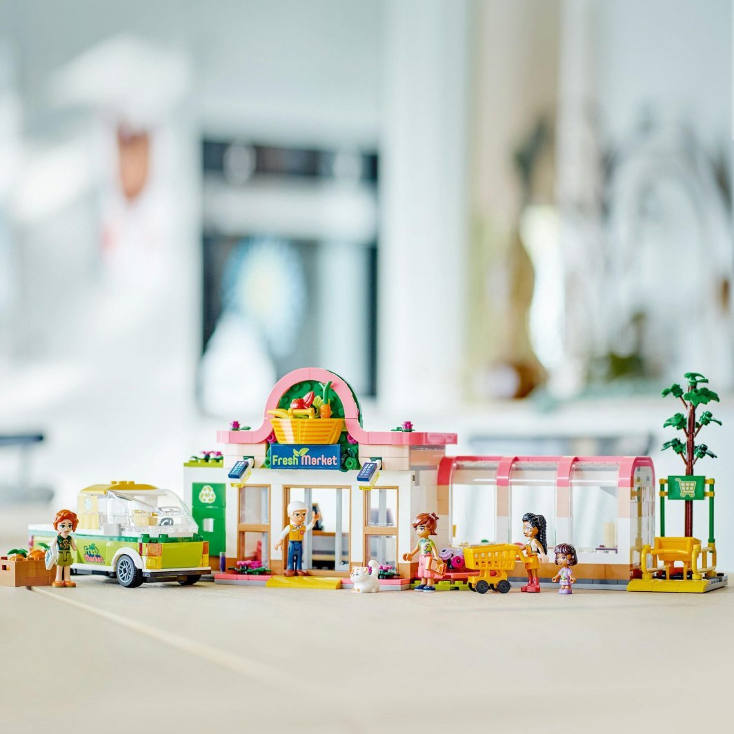 LEGO Friends 41729 Organic Food Shop, 830 Pieces - Thumbnail 4
