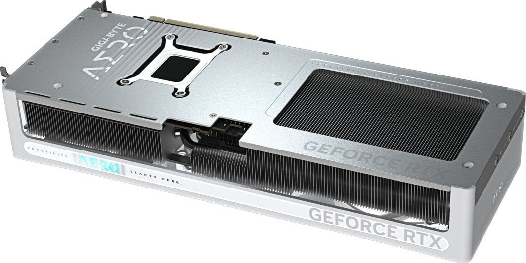 Gigabyte GeForce RTX 5070 Aero OC 12GB GDDR7 (GV-N5070AERO OC-12GD) - Thumbnail 5