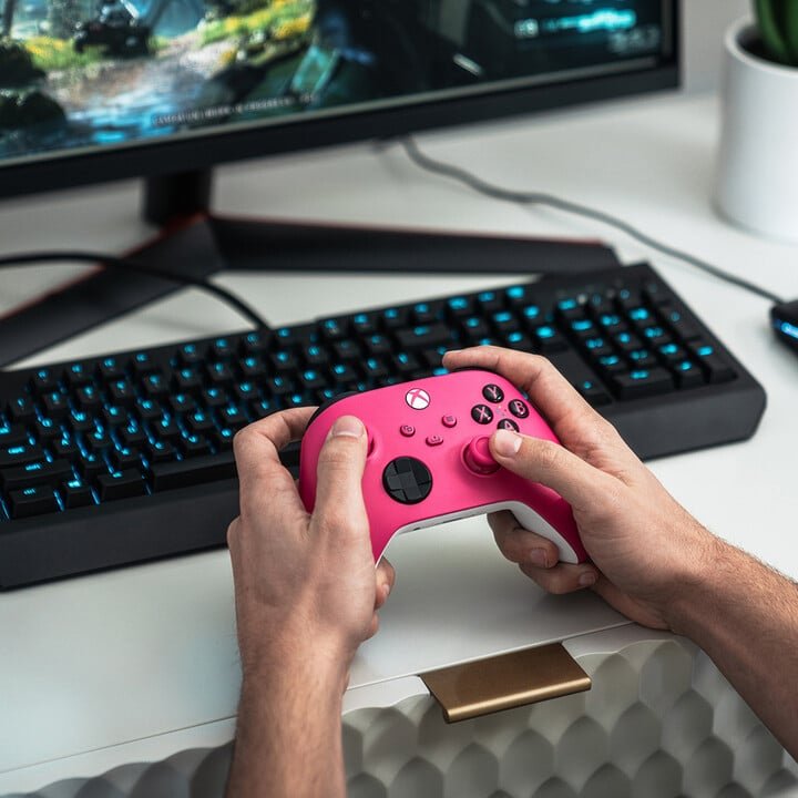 Microsoft Xbox Series Wireless Controller, Dark Pink - Thumbnail 9