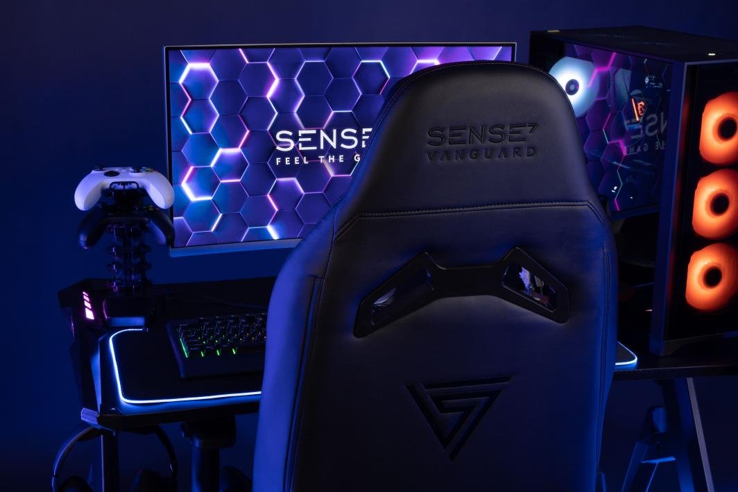SENSE7 Vanguard Chair, Black/Red - Thumbnail 17