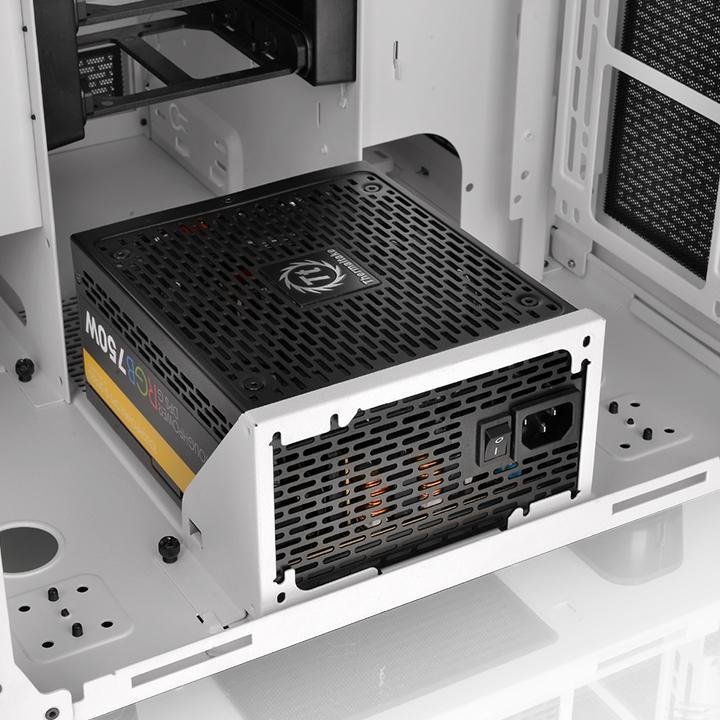 Thermaltake The Tower 900 Snow Edition Case, Full Tower - Thumbnail 17