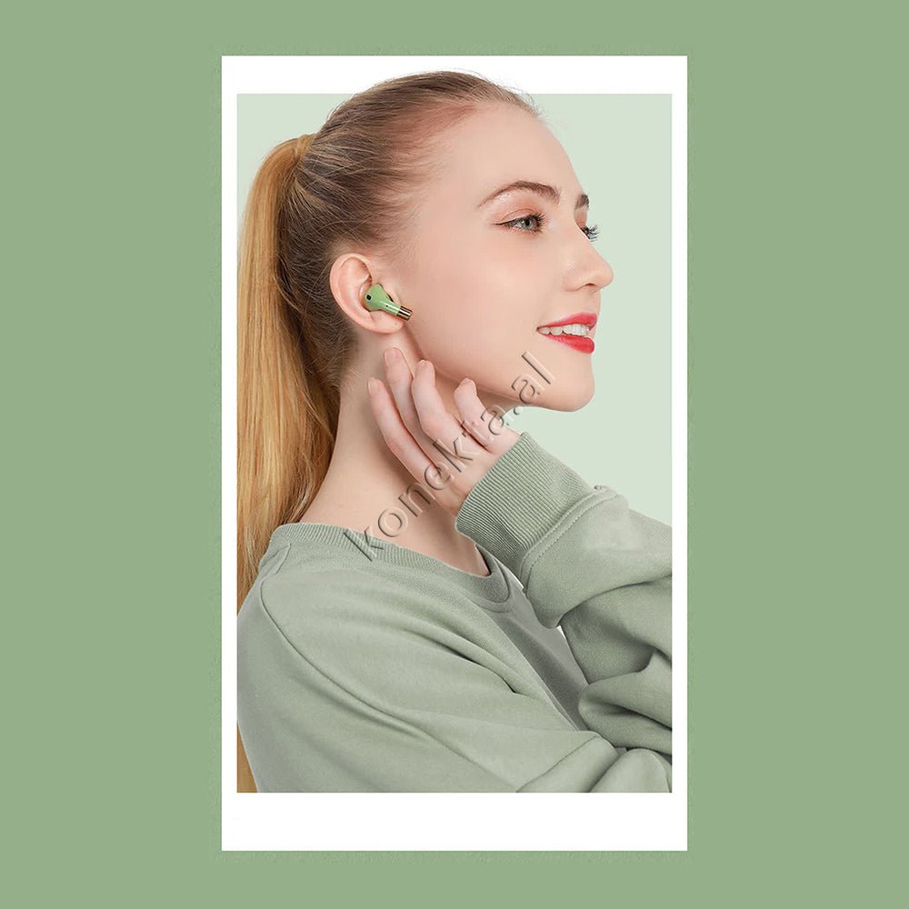 REMAX Bluetooth Speaker with Integrated Single Earbud - Thumbnail 3