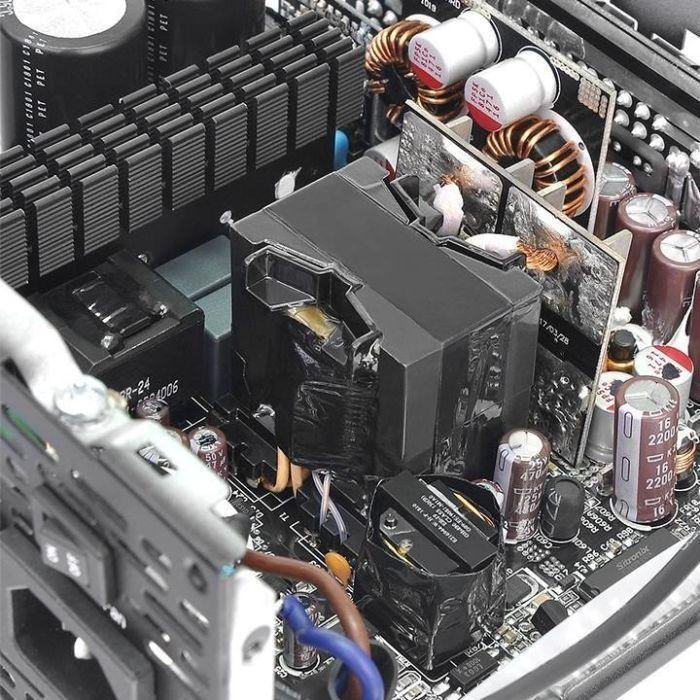 Thermaltake Toughpower GF1 Power Supply, 850W - Thumbnail 7