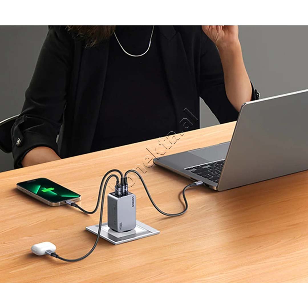 UGreen Nexode Pro 100W Charger, Gray, USB-A & 2xUSB-C - Thumbnail 4
