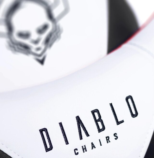 Diablo X-Ray Gaming Chair, XL, White / Black - Thumbnail 5