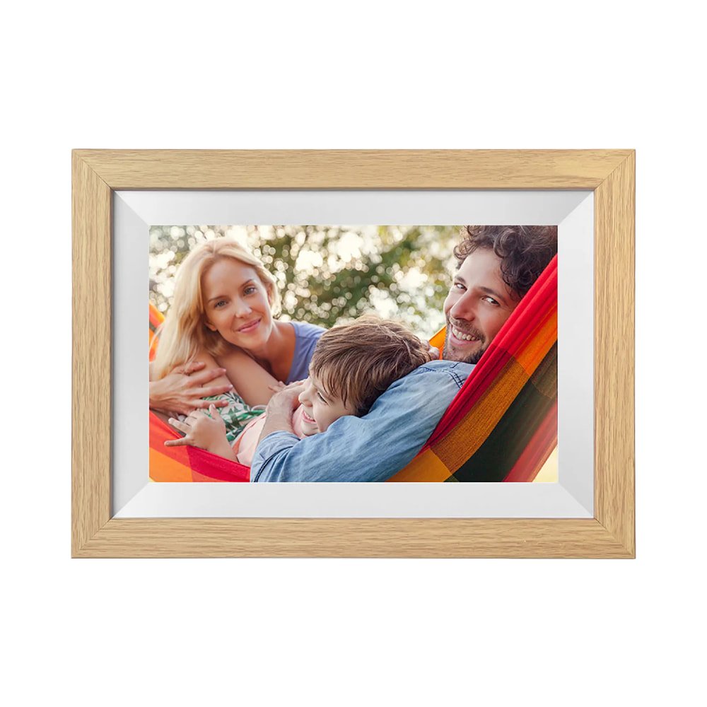 101F Digital Photo Frame, Wooden - Image 1