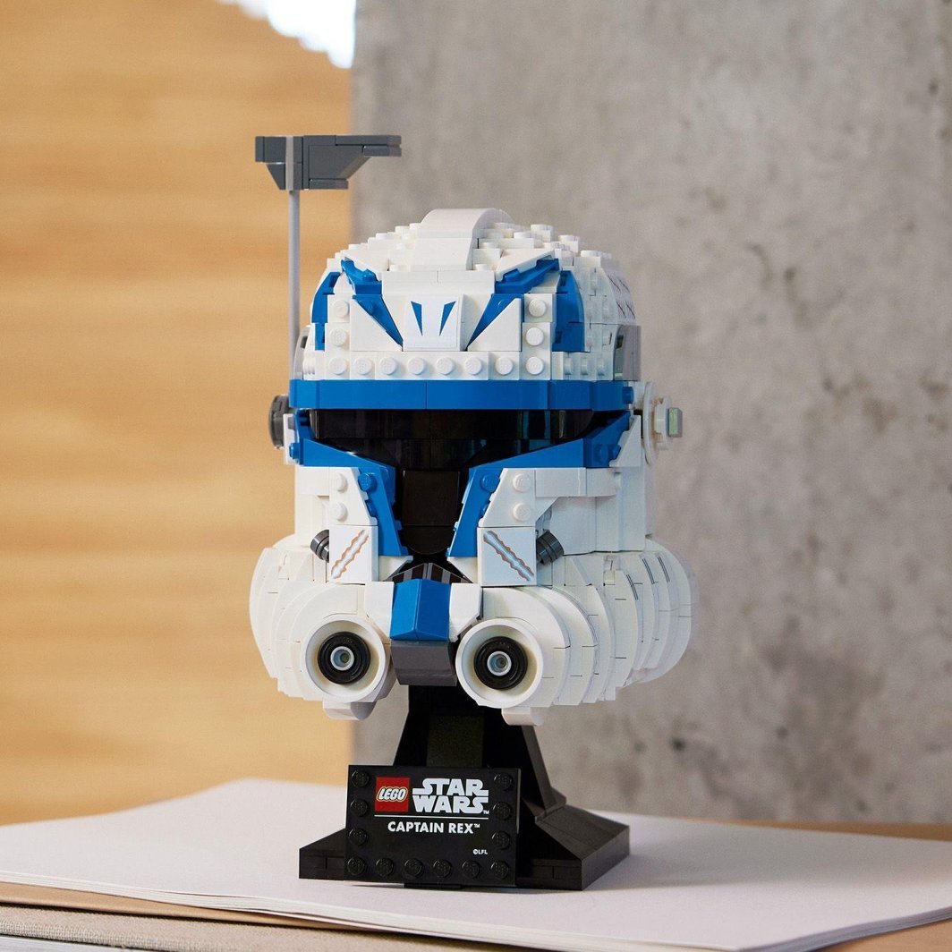 LEGO Star Wars 75349 Helmet Captain Rex, 854 Pieces - Thumbnail 5