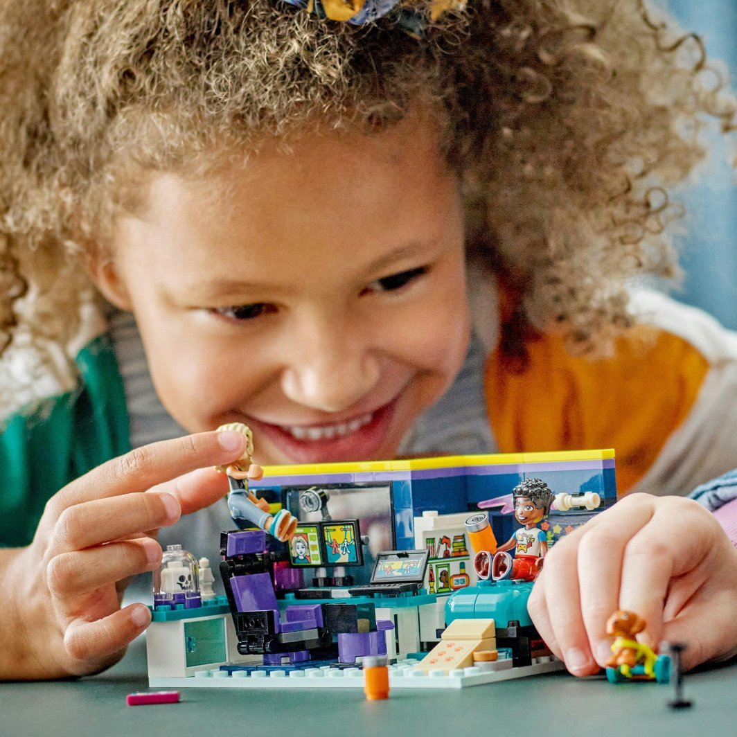 LEGO Friends 41755 Room Set, 179 Pieces - Thumbnail 2