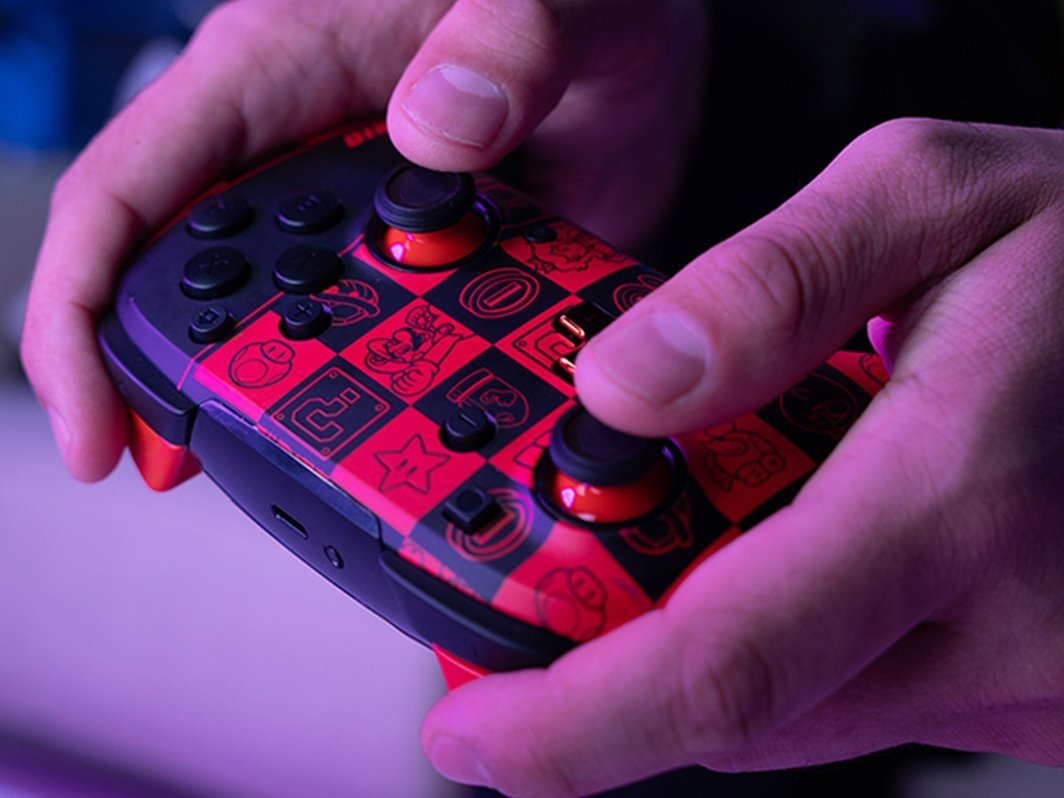 PDP Rematch Controller, Glow in the Dark, Wireless, Multicolor - Thumbnail 4